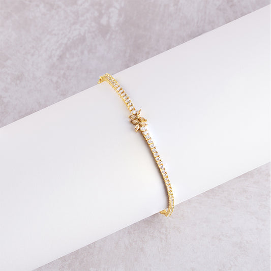 Victoria Tennis Bracelet 2.5MM Lab Stones